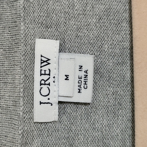 J. CREW Tie-Front Sweater size M - Picture 2 of 6